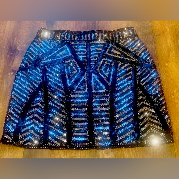 Blue Blush Sequin Skirt Size Medium - Picture 1 of 4